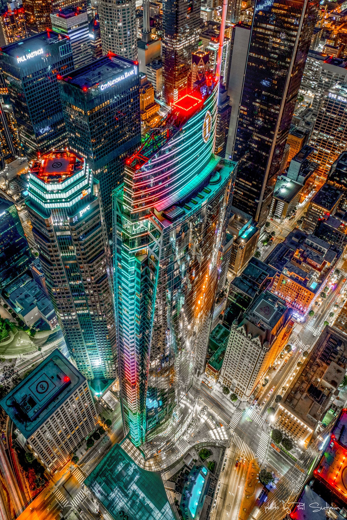Wilshire Grand Center DTLA During Easter (1)