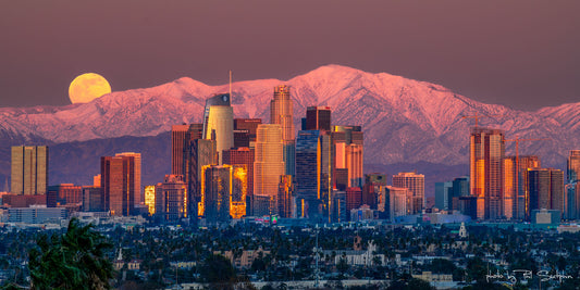 Moonrise Over Downtown LA (1)