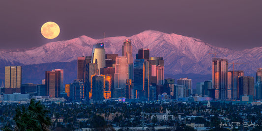 Moonrise Over Downtown LA (2)